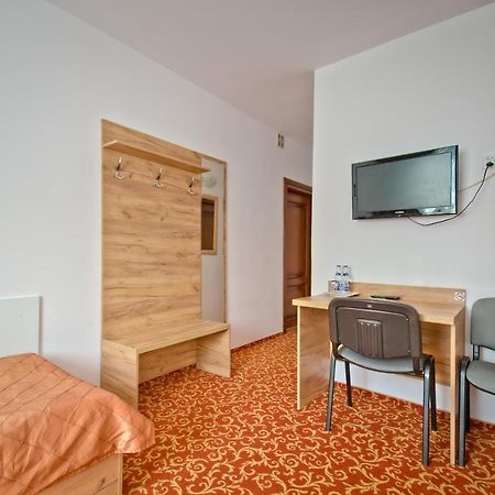 Hotel Sezam Kraczkowa Exteriör bild