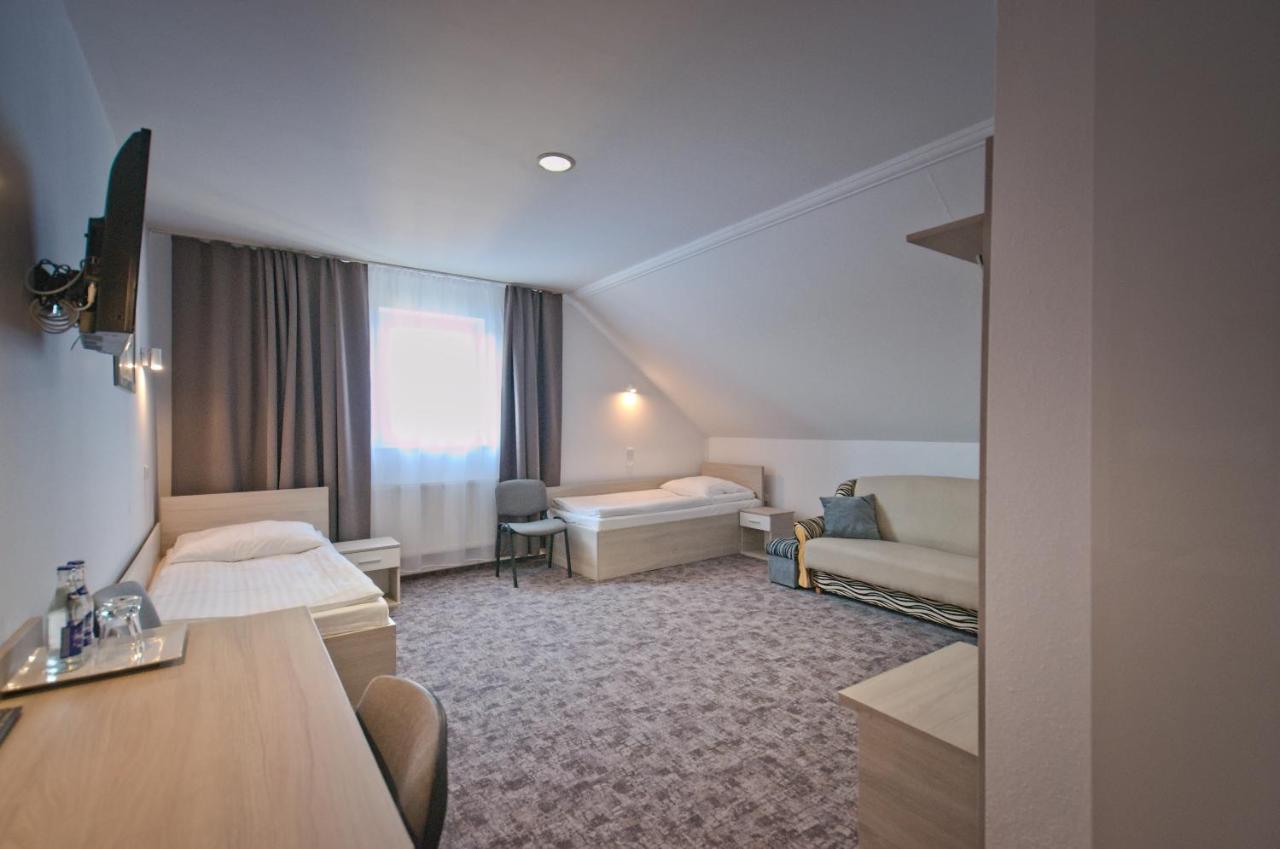 Hotel Sezam Kraczkowa Exteriör bild