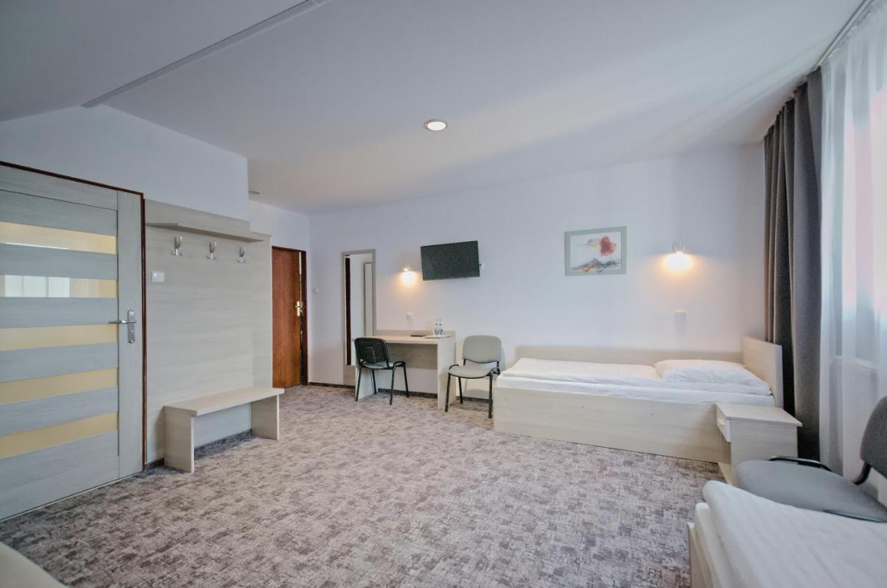 Hotel Sezam Kraczkowa Exteriör bild